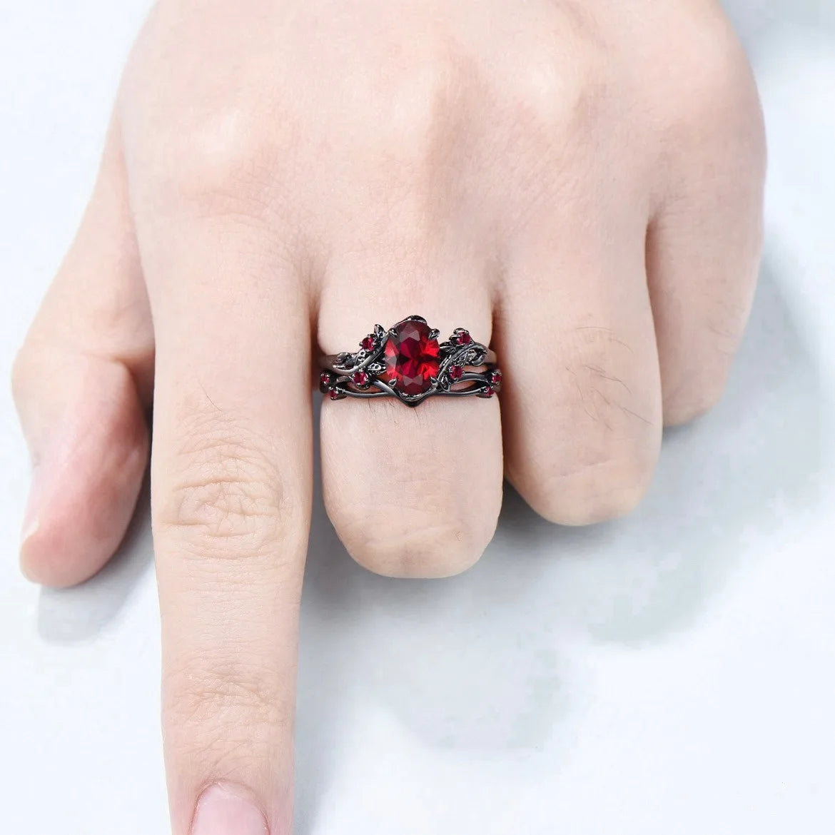 Romantic Red Rhinestone Celtic Dragon Ring Set
