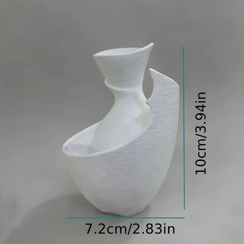 Minimalist Table Vase