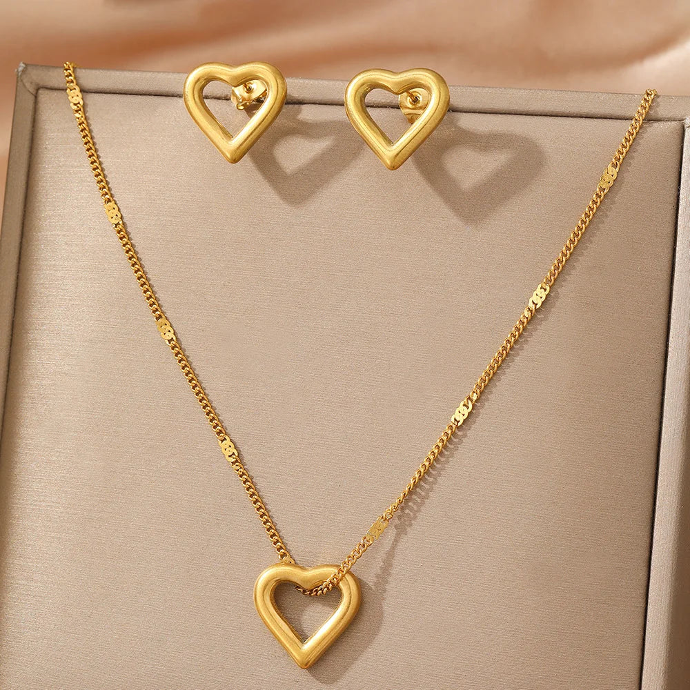 Gold Plated Heart Earrings & Necklace Set