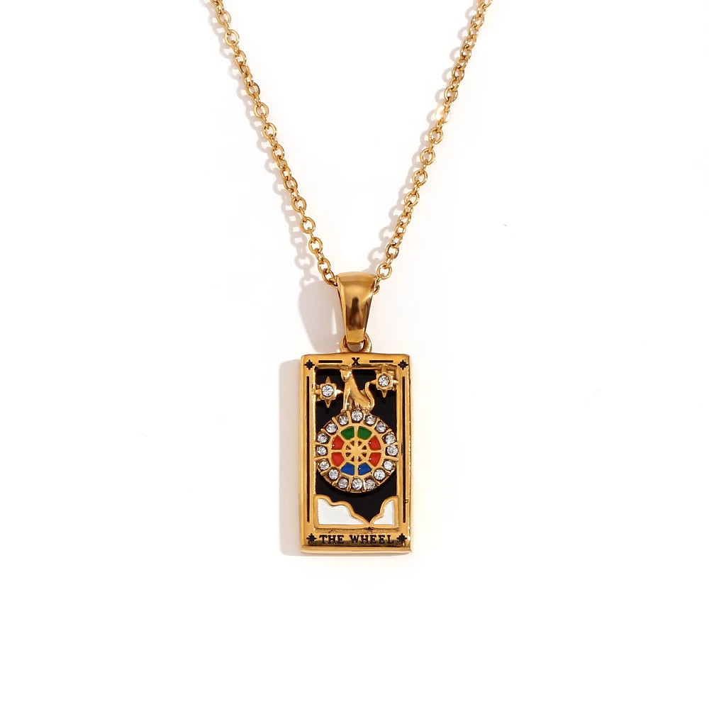 Tarot Queen & Moon 18K Gold Necklace