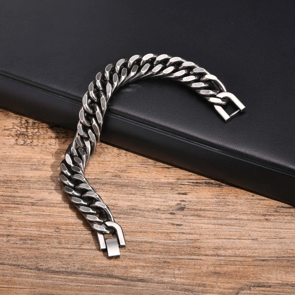 Vnox 8mm/12mm Bold Heavy Stainless Steel Cuban Bracelets for Men, Oxidized Metal Wristband, Punk Rock Chain Bracelet Jewelry