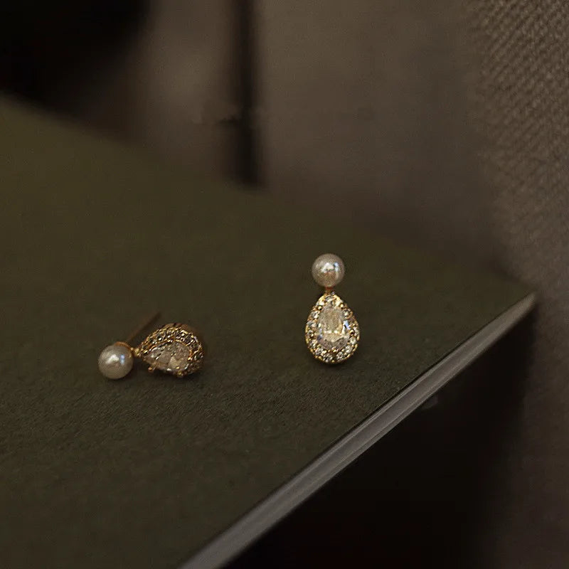 14K Gold-Plated 925 Sterling Silver Pearl Stud Earrings