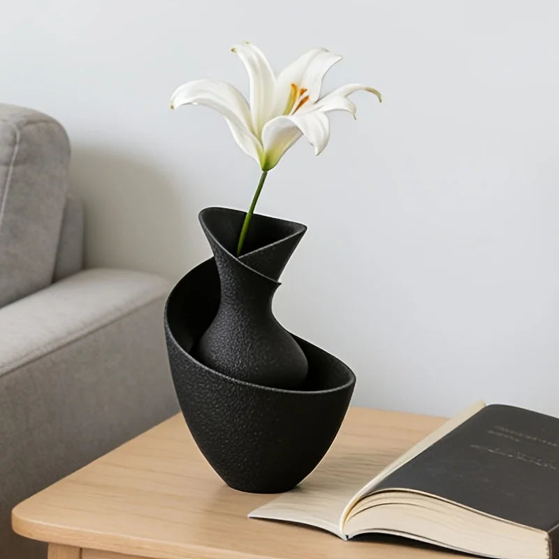 Minimalist Table Vase