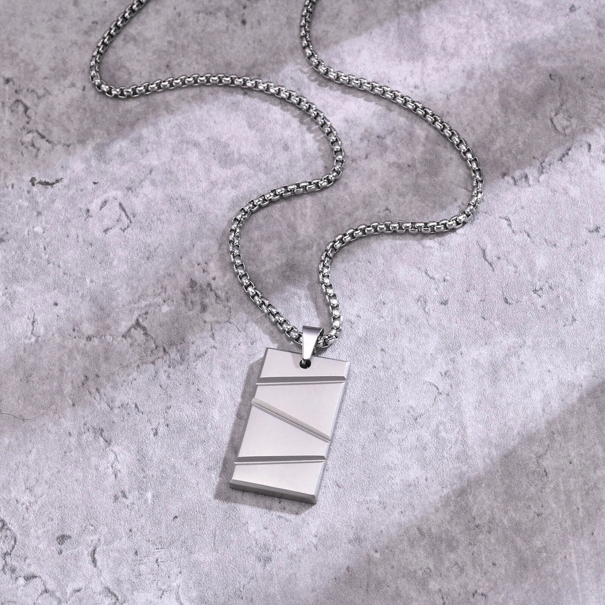 Vnox Men’s Small Stainless Steel Dog Tag Necklace