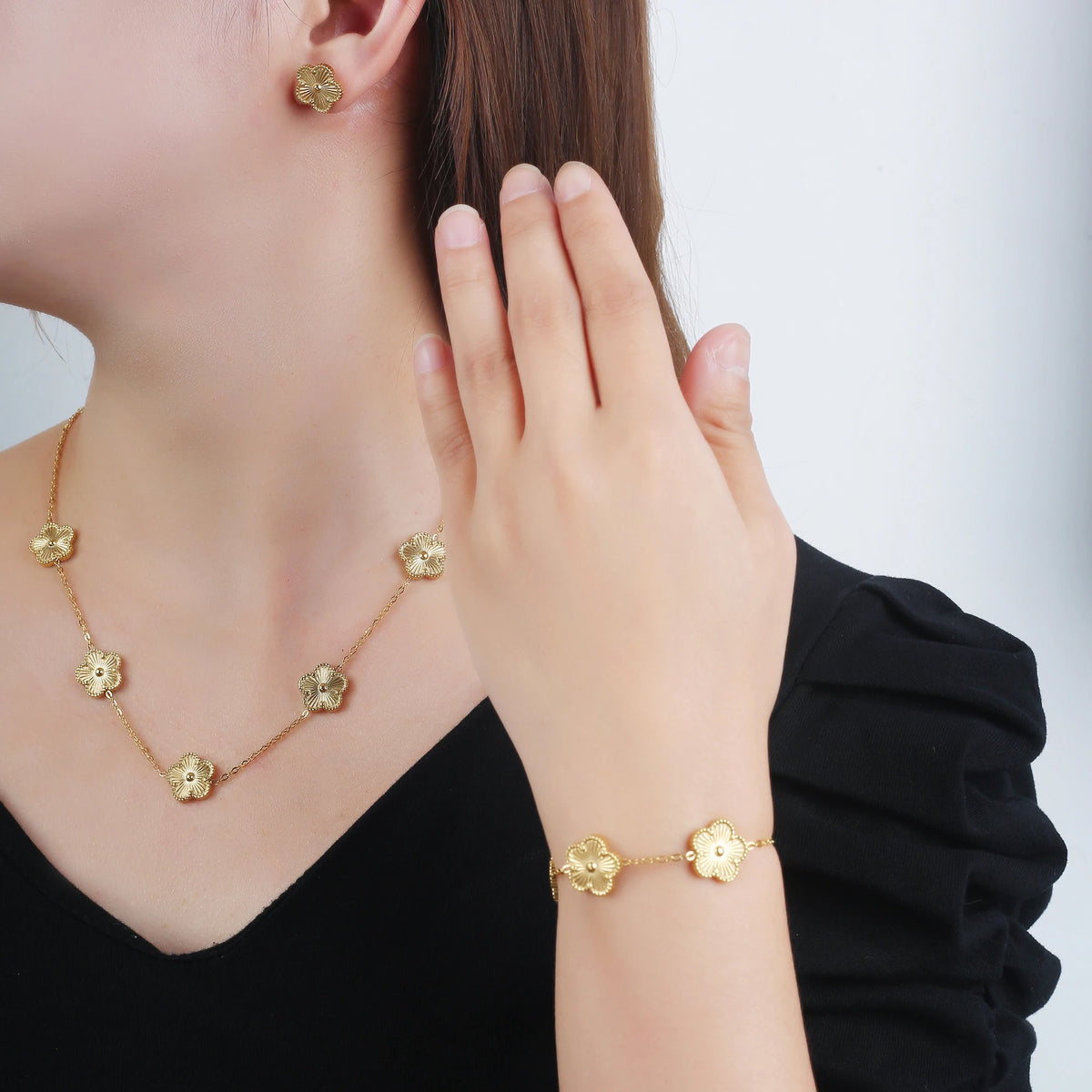 Clover Flower Adjustable Stainless Steel Bracelet