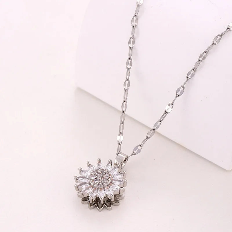 Rotating Sunflower Necklace