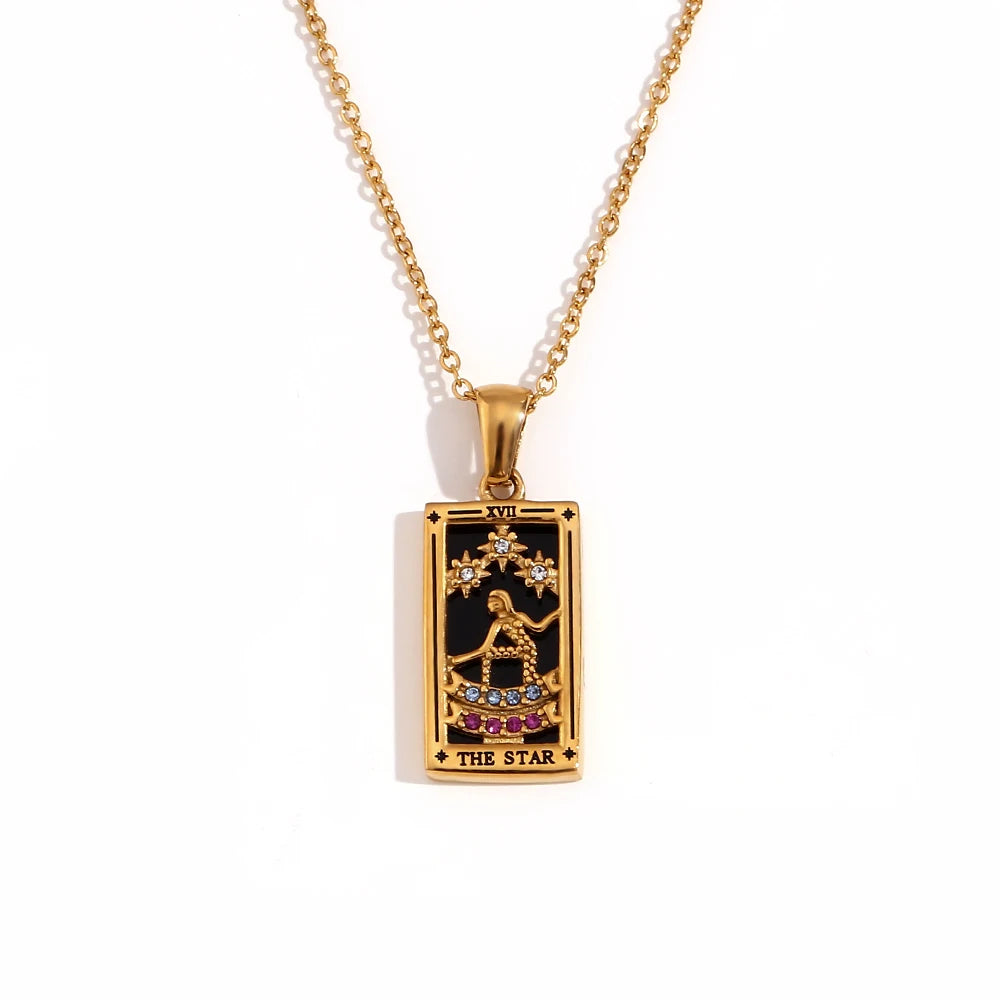 Tarot Queen & Moon 18K Gold Necklace