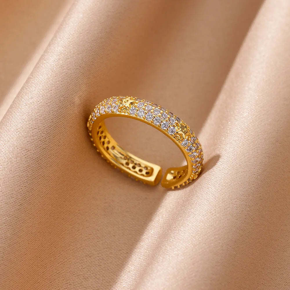 Gold Geometric Heart Zircon Ring for Women