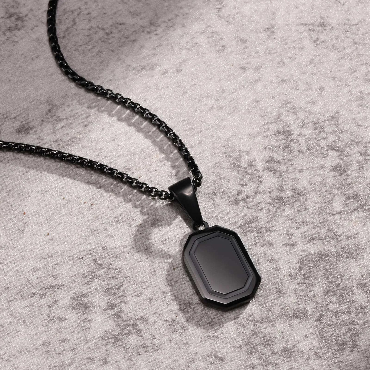 Vnox Men’s Small Stainless Steel Dog Tag Necklace