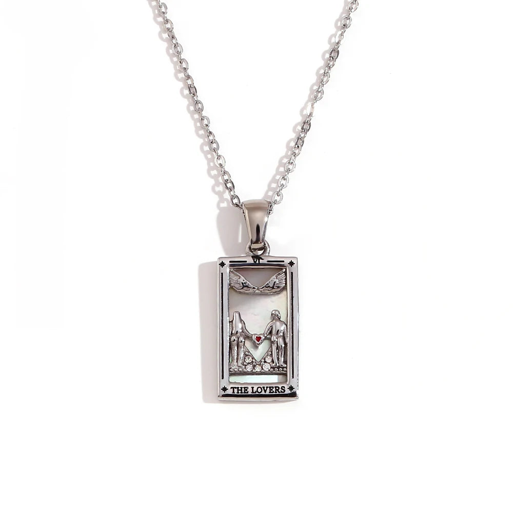 Tarot Queen & Moon 18K Gold Necklace