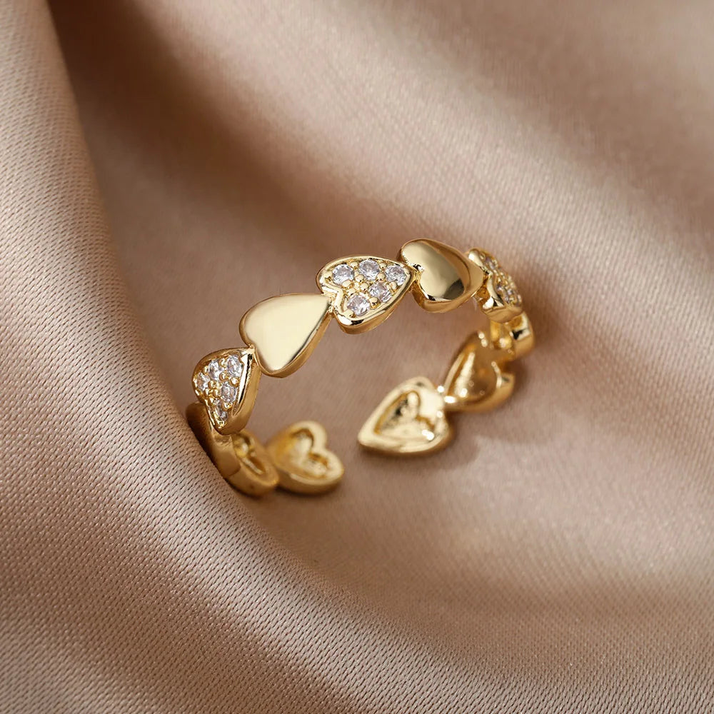 Gold Geometric Heart Zircon Ring for Women