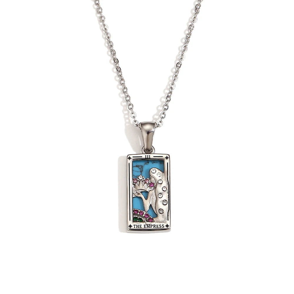 Tarot Queen & Moon 18K Gold Necklace