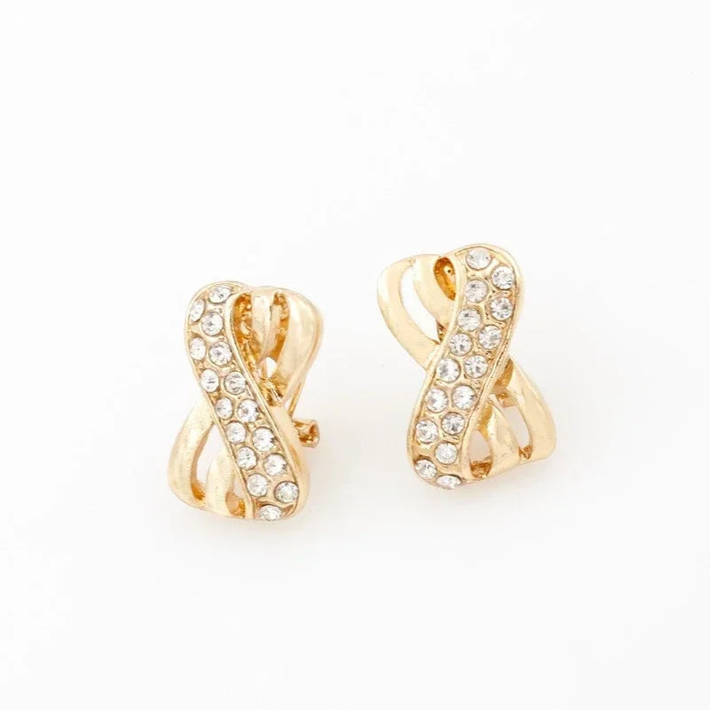 18K Gold-Plated Jewelry Set with Necklace, Bracelet, Earrings and Ring