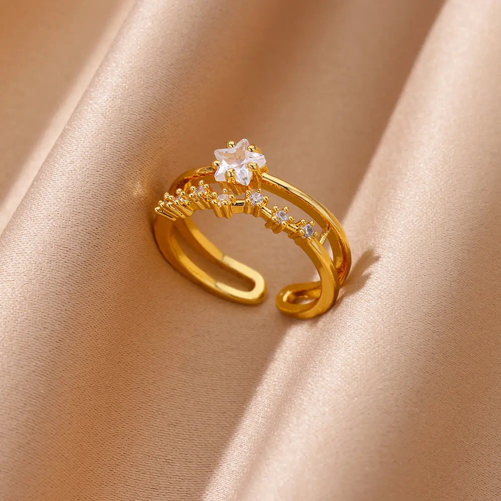 Gold Geometric Heart Zircon Ring for Women