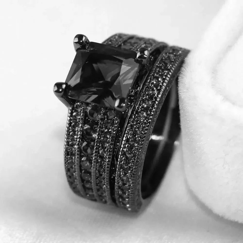 Romantic Red Rhinestone Celtic Dragon Ring Set